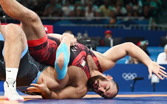 «زارع مثل آدمک بارانداز خورد»؛ انتقاد عامل از صدابردار تلویزیون بهخاطر پخش صدای خصوصی