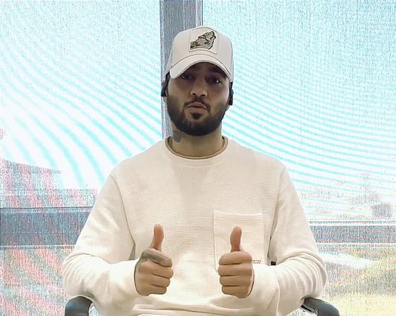 وکیل توماج صالحی: توماج در پرونده جدید به یکسال حبس و دو سال ابطال گذرنامه محکوم شد