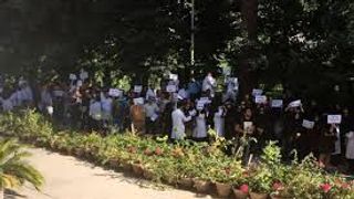 پرستاران و فروپاشی نظام سلامت