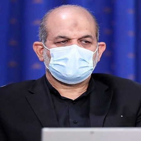 وزیر کشور: اگر انقلاب بخواهد ضربه ببیند از ناحیه زنان است