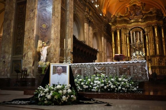 تمام رویدادهای پس از مرگ پاپ؛ از خاکسپاری آیینی تا انتخاب جانشین