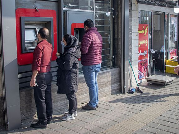 اختلال در بانکها، اینترنت، آب و کمبود بنزین و نان در پی حملات اسرائیل