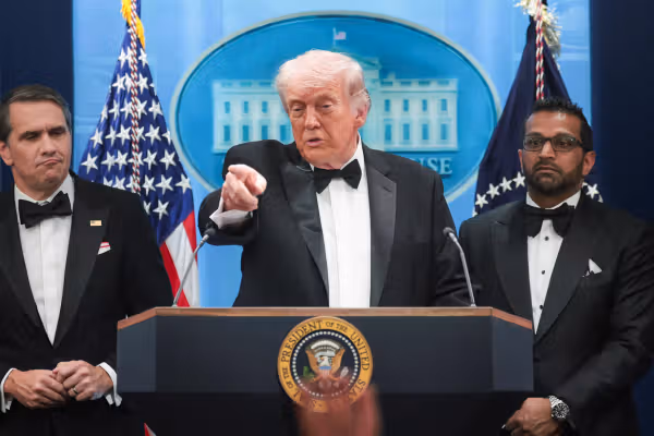 ترامپ: حمله مسلحانه به ضیافت شام تمرکز مرا از «جنگ ایران» منحرف نمیکند