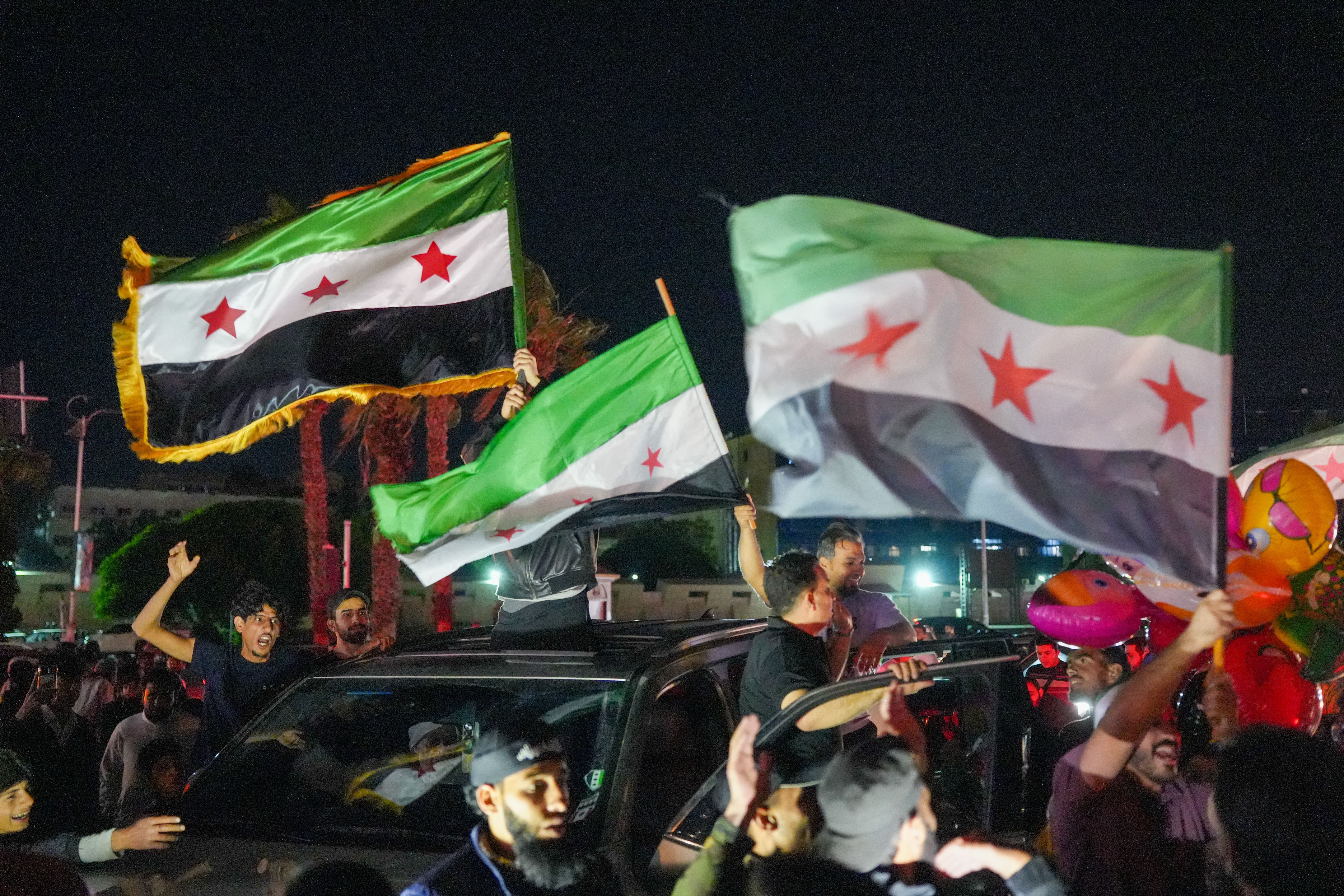 سوریه تصمیم آمریکا برای اعطای معافیت‌های تحریمی را گامی مثبت در مسیر درست خواند