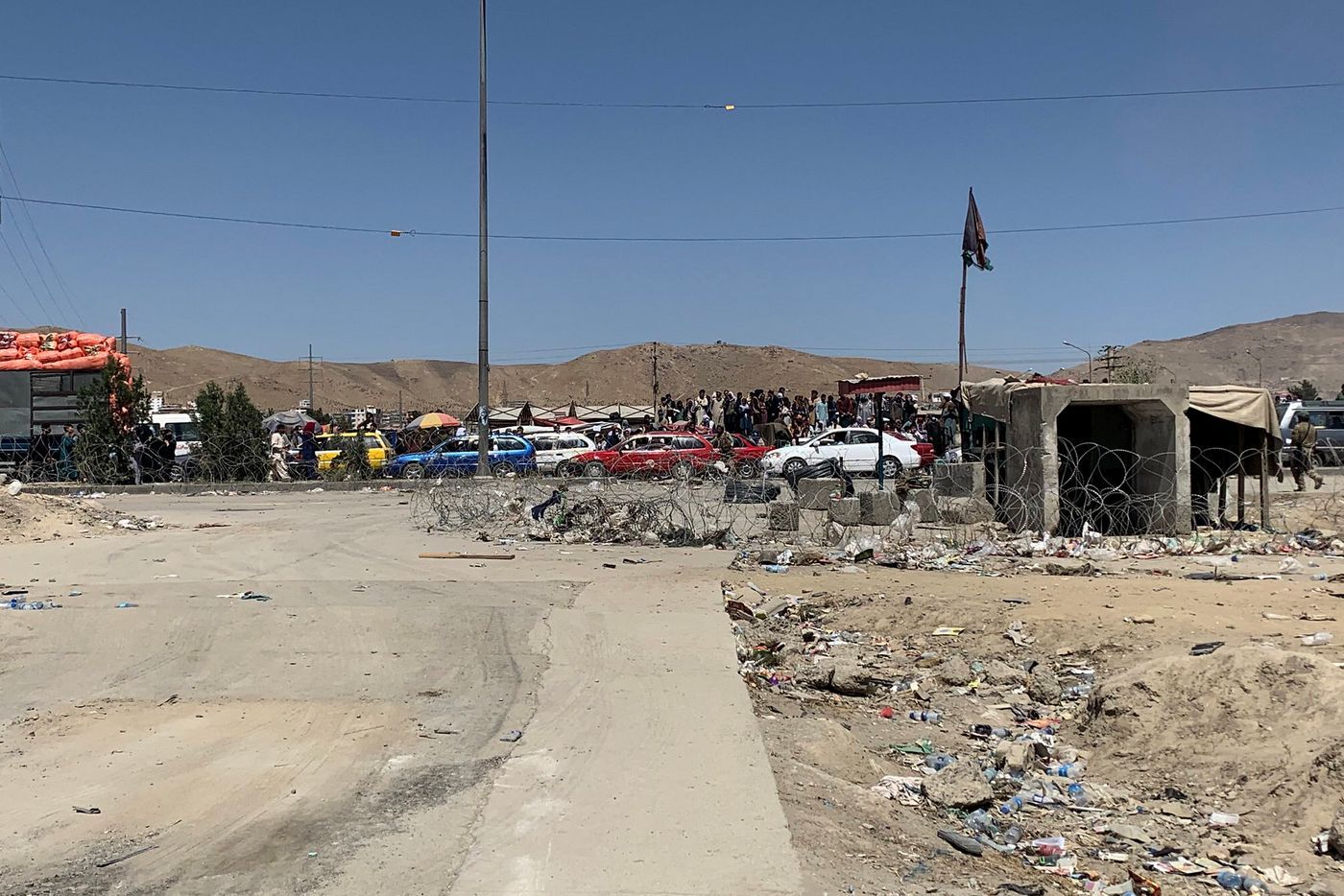 سازمان سیا اسناد و ماموران اطلاعاتی را از ورودی مخفی فرودگاه کابل از افغانستان خارج کرد