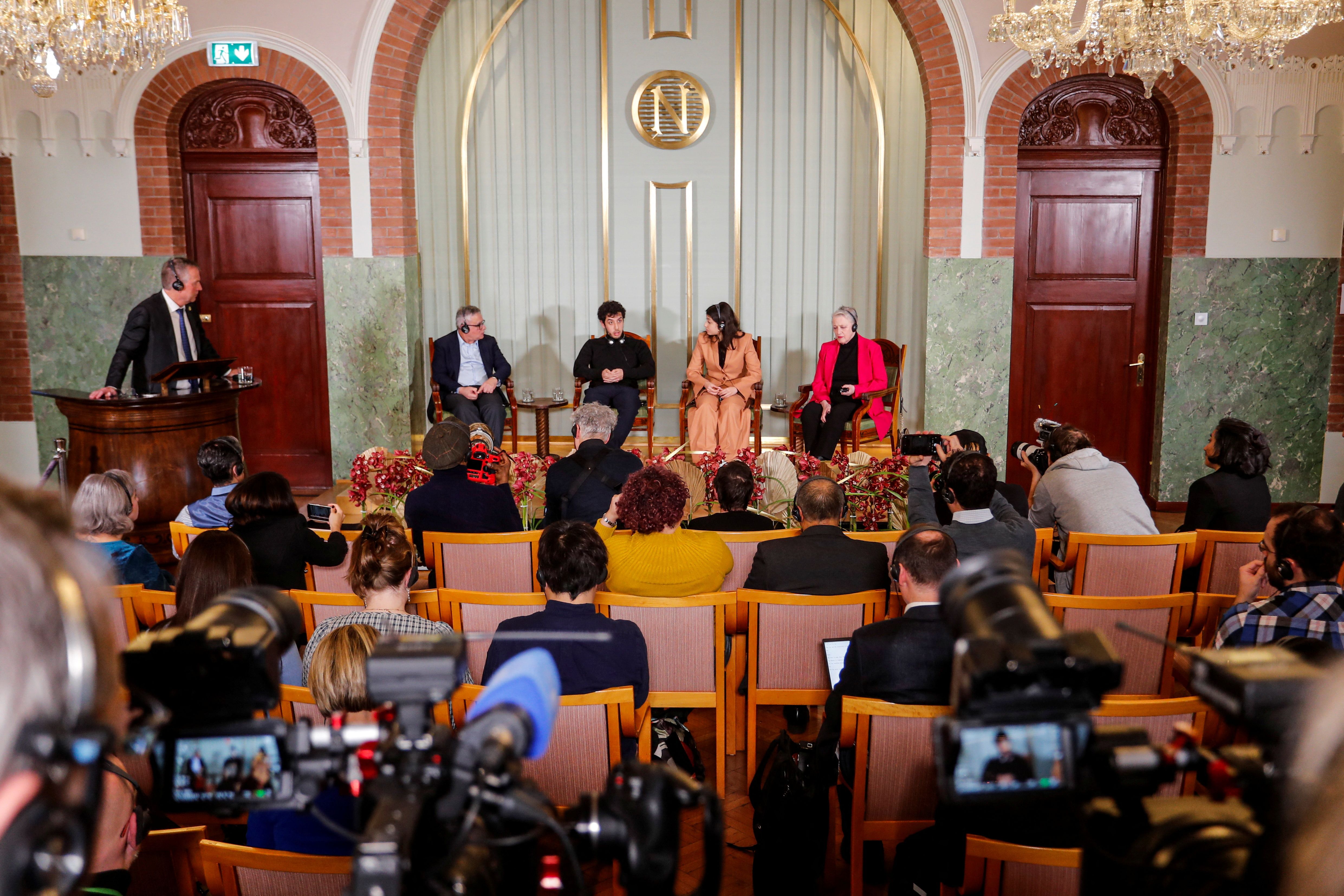 نرجس محمدي عشية حفل جائزة نوبل: الإعلام الحر أفضل حلفائنا في الحرب ضد النظام الإيراني