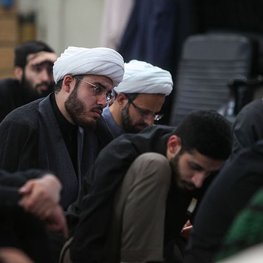 قائم مقام حوزههای علمیه: اساتید پای درد دل طلاب بنشینند و تسکین دلشان باشند