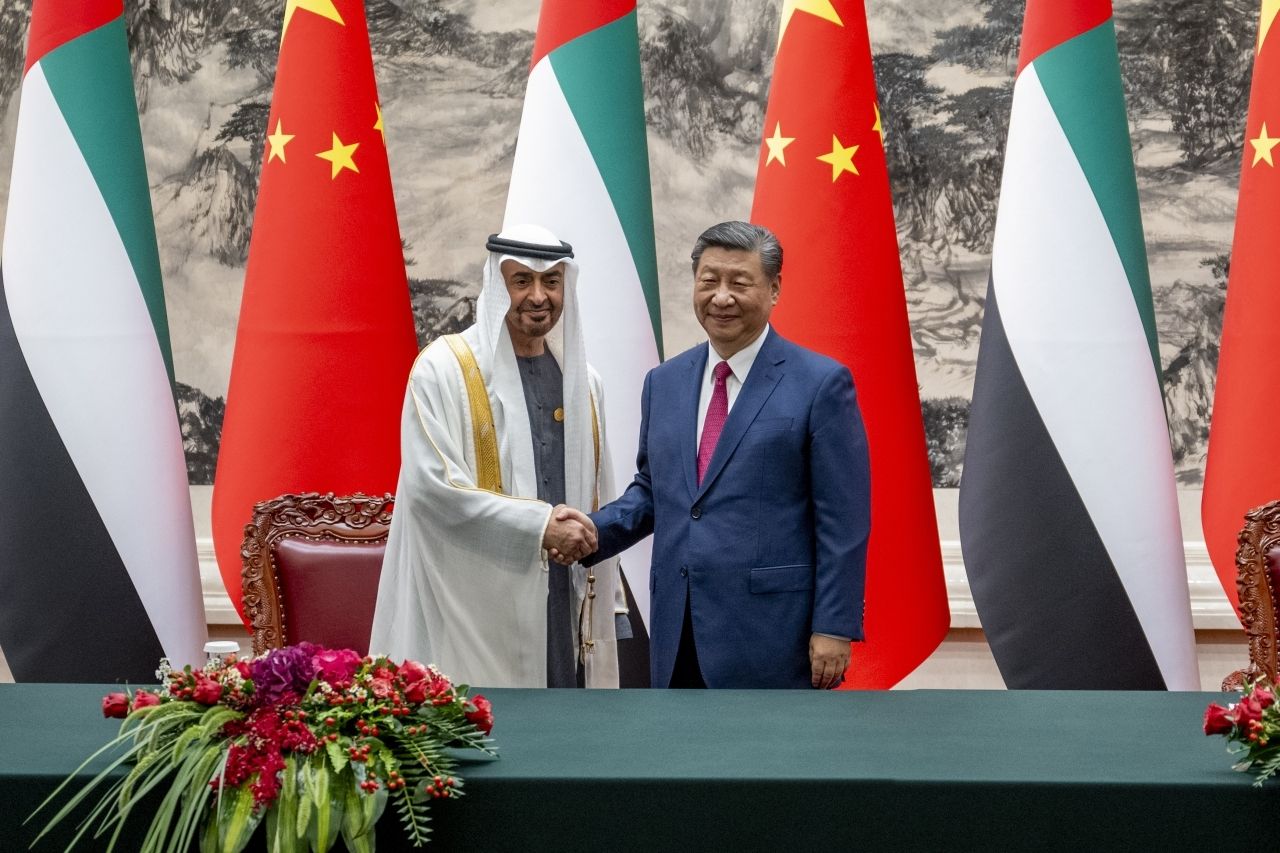 رغم استدعاء طهران للسفير الصيني.. بكين تؤكد موقفها الثابت بشأن الجزر الثلاث