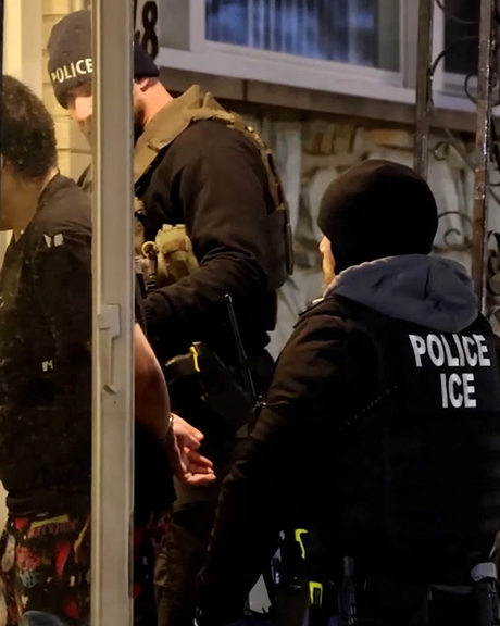 فاکس نیوز: اداره مهاجرت آمریکا در هفته گذشته ۱۳۰ تبعه ایرانی را بازداشت کرده است