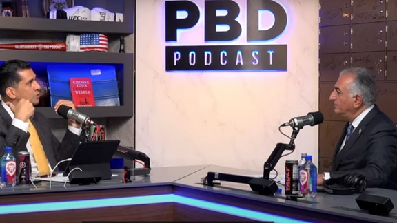 Patrick Bet-David (left) hosting Iran’s exiled prince Reza Pahlavi in his PBD Podcast (November 2023)