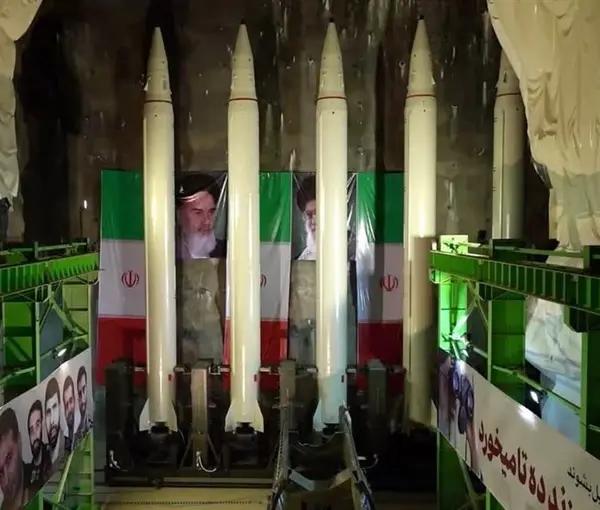 لدعمهم اللوجستي لبرنامج الصواريخ الباليستية.. عقوبات أميركية على إيراني وشركات إيرانية