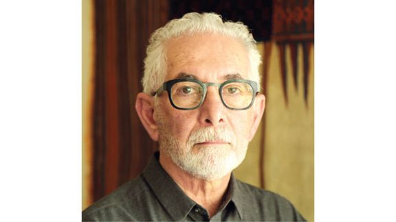 حسین والامنش، نقاش و مجسمهساز ایرانی، در استرالیا درگذشت