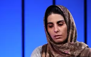 هرانا: سپیده رشنو پنجشنبه گذشته به علت آثار شکنجه به بیمارستان طالقانی منتقل شده بود