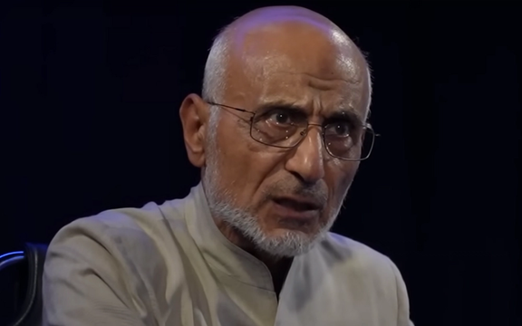 مصطفی میرسلیم: اگر نام دریافتکنندگان خودروی شاسیبلند را اعلام کنیم آبروی آنها میرود