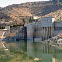 Water reserves in Iran’s second-largest city drop below 3%