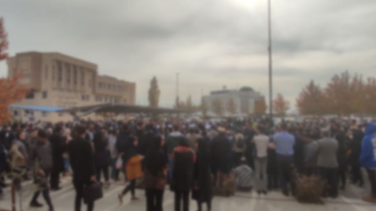 تزامنا مع استمرار الاحتجاجات الجامعية.. طلاب الجامعات الإيرانية يعلنون تضامنهم مع كردستان