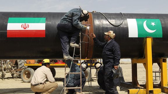 پاکستان تعهدات خود در قرارداد خط لوله گاز با ایران را به دلیل تحریم به حالت تعلیق درآورد