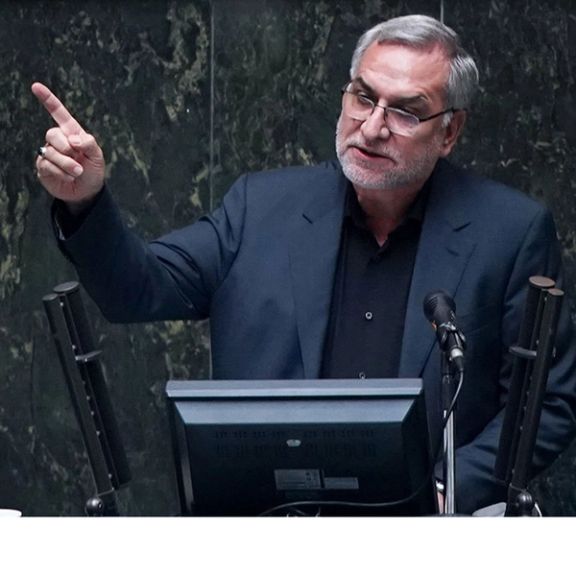 وزیر بهداشت: با امداد الهی توانستیم واکسن کرونا وارد کنیم