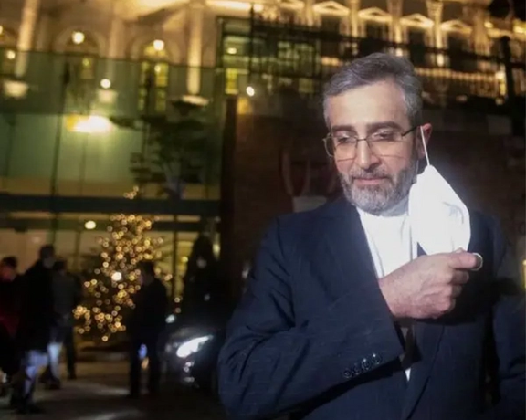 كبير المفاوضين الإيرانيين رافضًا اقتراح جوزيف بوريل: قدمنا أفكارنا المقترحة