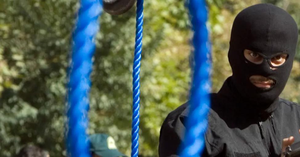 80 شخصا من الأسر المطالبة بالعدالة في إيران يناشدون العالم بالتحرك لوقف عمليات الإعدام