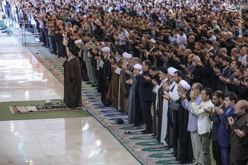 Following Khamenei's lead, Iran clerics blast US in Friday sermons