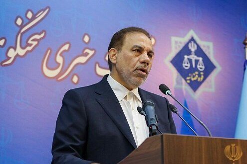 قوه قضاییه: فردی با جعل نامه مقام ارشد کشور از بانک مرکزی درخواست ۱۰۰ هزار میلیارد کرد