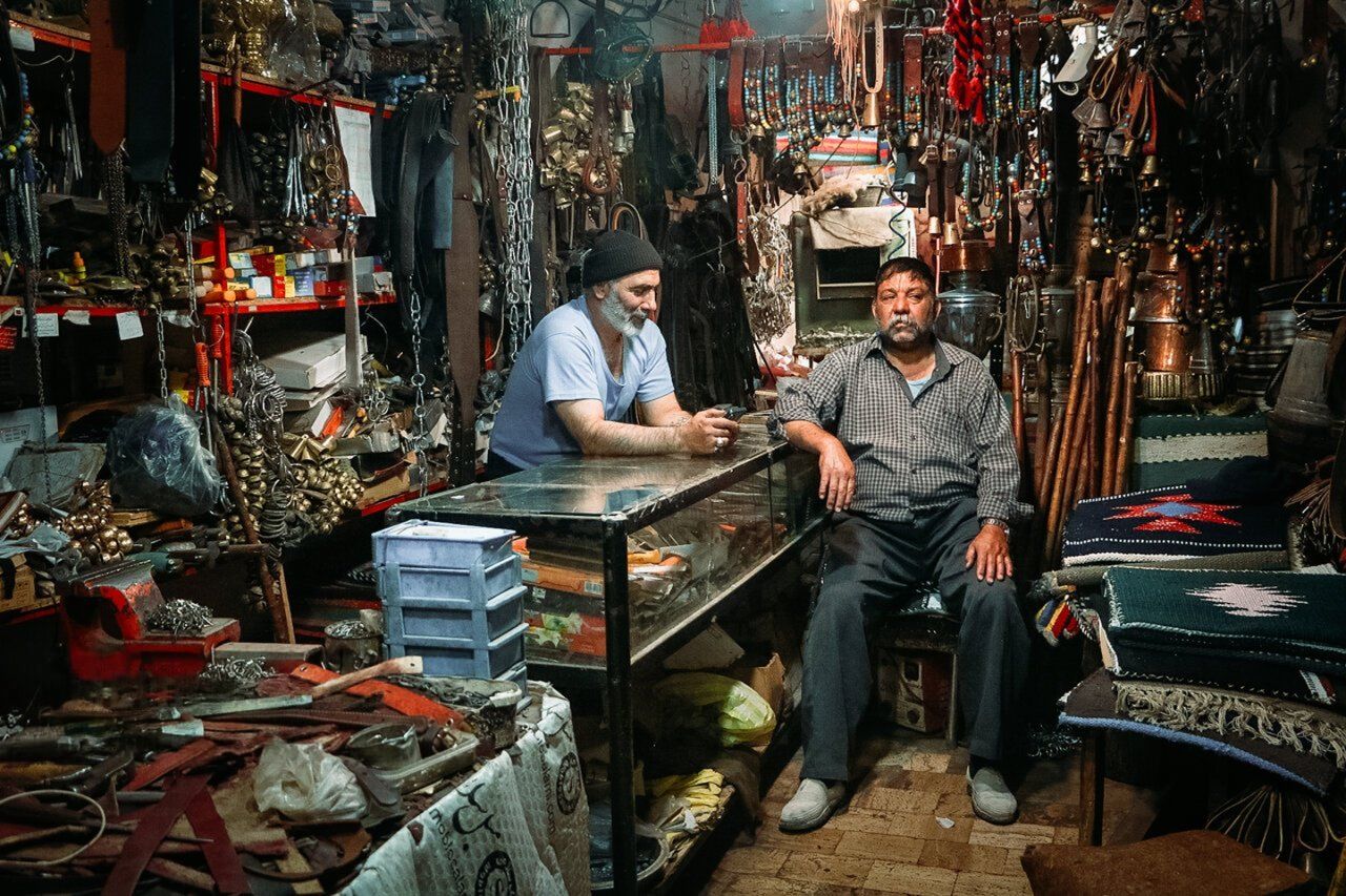 Iran's foreign ministry will combat sanctions, top envoy says