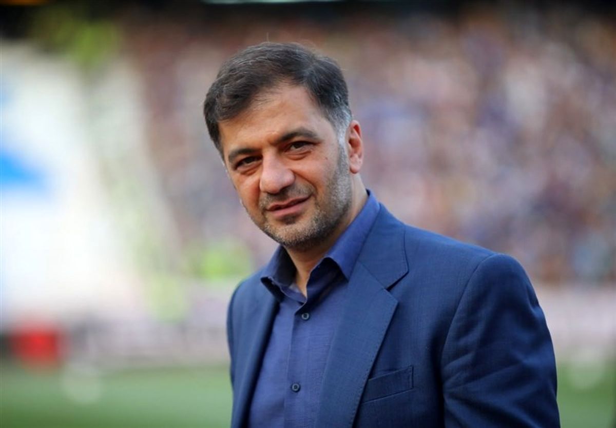 اتهامات حجت کریمی به ساپینتو: یک مربی معمولی و «دائم الخمر» را به استقلال تحمیل کردند