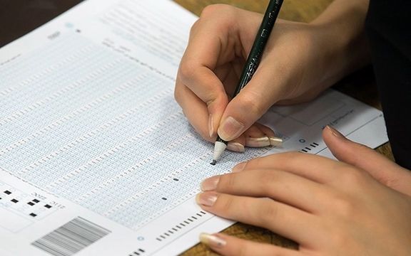 روزنامه اعتماد: متهمان تقلب در کنکور ۱۴۰۰ بدون آزمون دوباره به دانشکدههای پزشکی بازگشتند