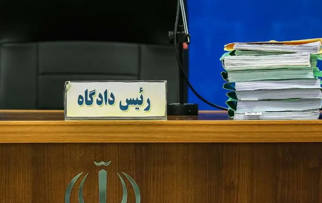 با شکایت استانداری هرمزگان علیه حسن عباسی، فعال رسانه‌ای، پرونده قضایی تشکیل شد