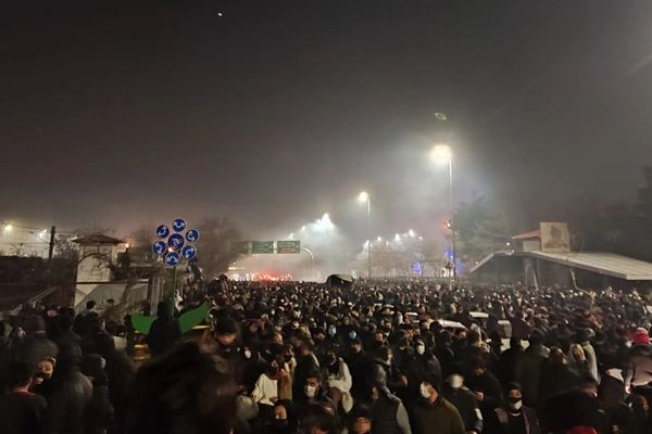 مشهد در خون؛ روایت یک شاهد عینی از شلیک تکتیراندازها به سر و قلب معترضان