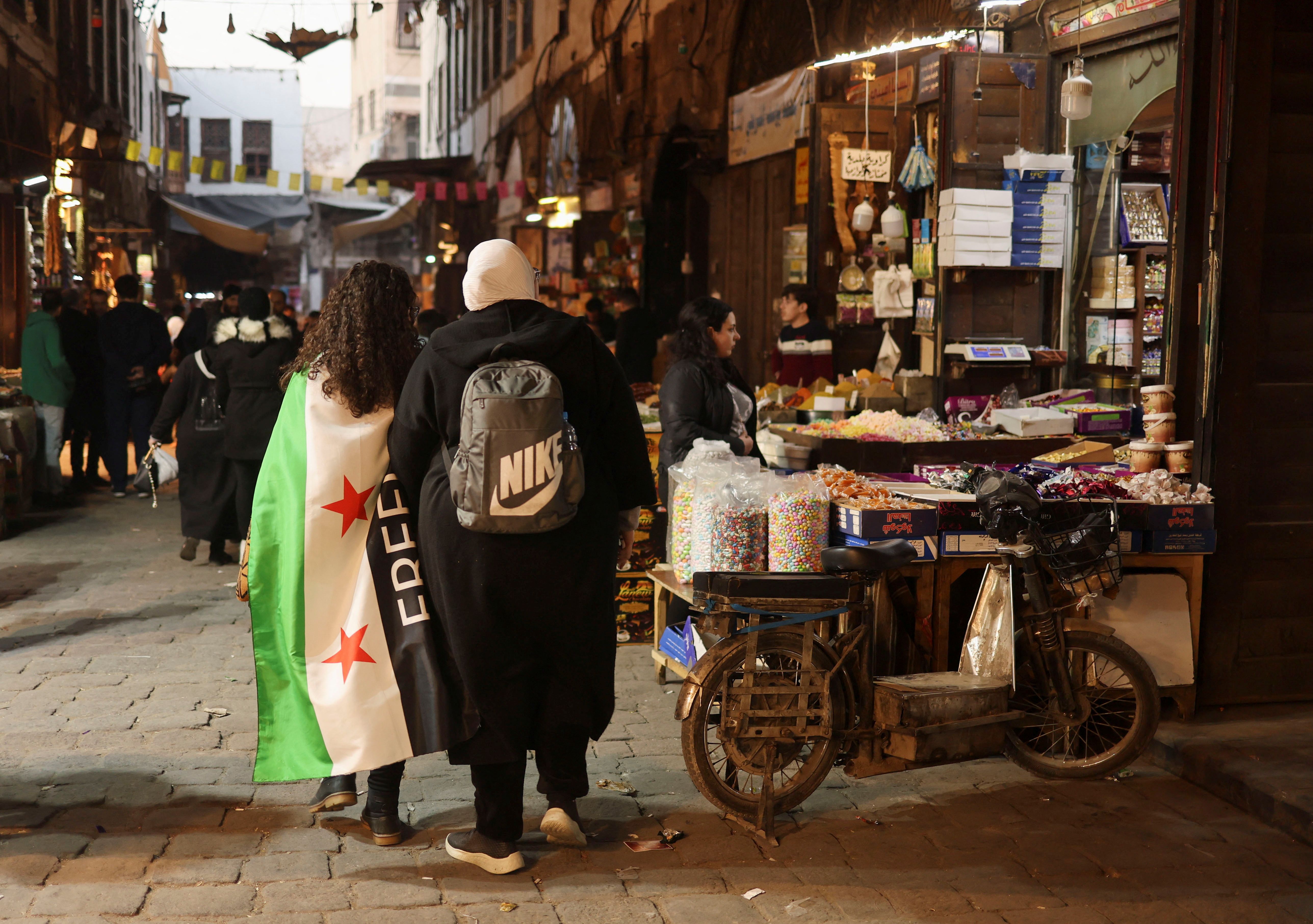 میکده‌ها و کلوپ‌های شبانه در سوریه بازگشایی شد