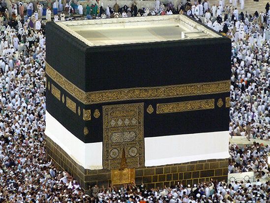 معاون سازمان حج و زیارت: دو حاجی ایرانی همچنان در عربستان سعودی زندانیاند