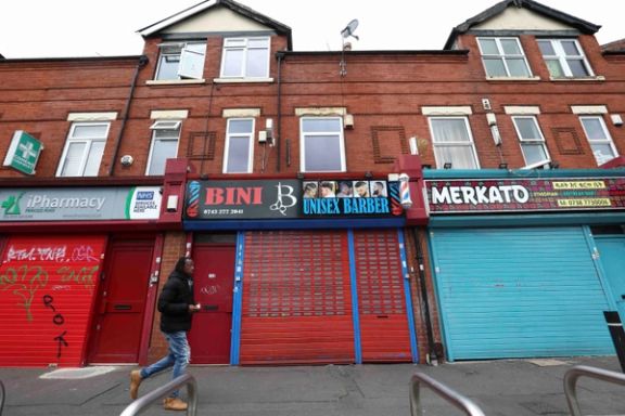 تعطیلی برخی مغازهها و فروشگاهها در منچستر به دلیل نگرانی از وقوع ناآرامیهای خشونتبار، ۱۷ مرداد