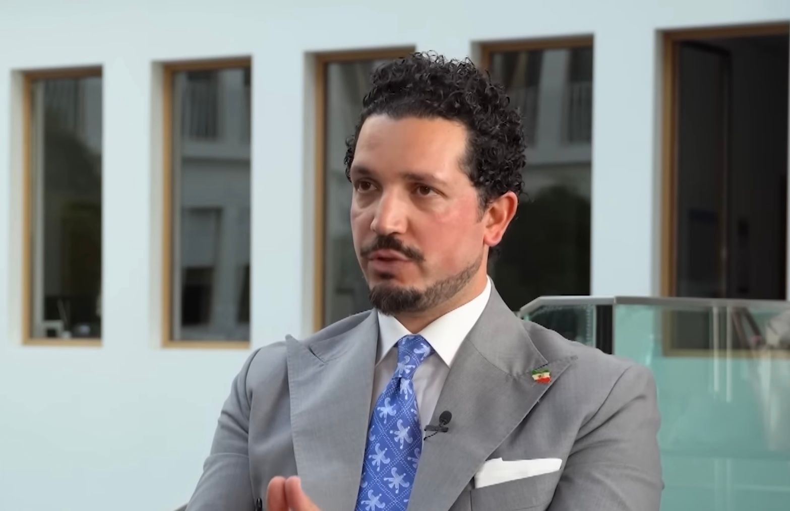 نجل مساعد الرئيس الإيراني الأسبق: الحرس الثوري يستغل "الهلال الأحمر" لتنفيذ خططه بالمنطقة 