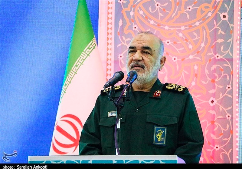 فرمانده کل سپاه پاسداران مسوولیت تهدید‌های امنیتی علیه ایران‌اینترنشنال را پذیرفت