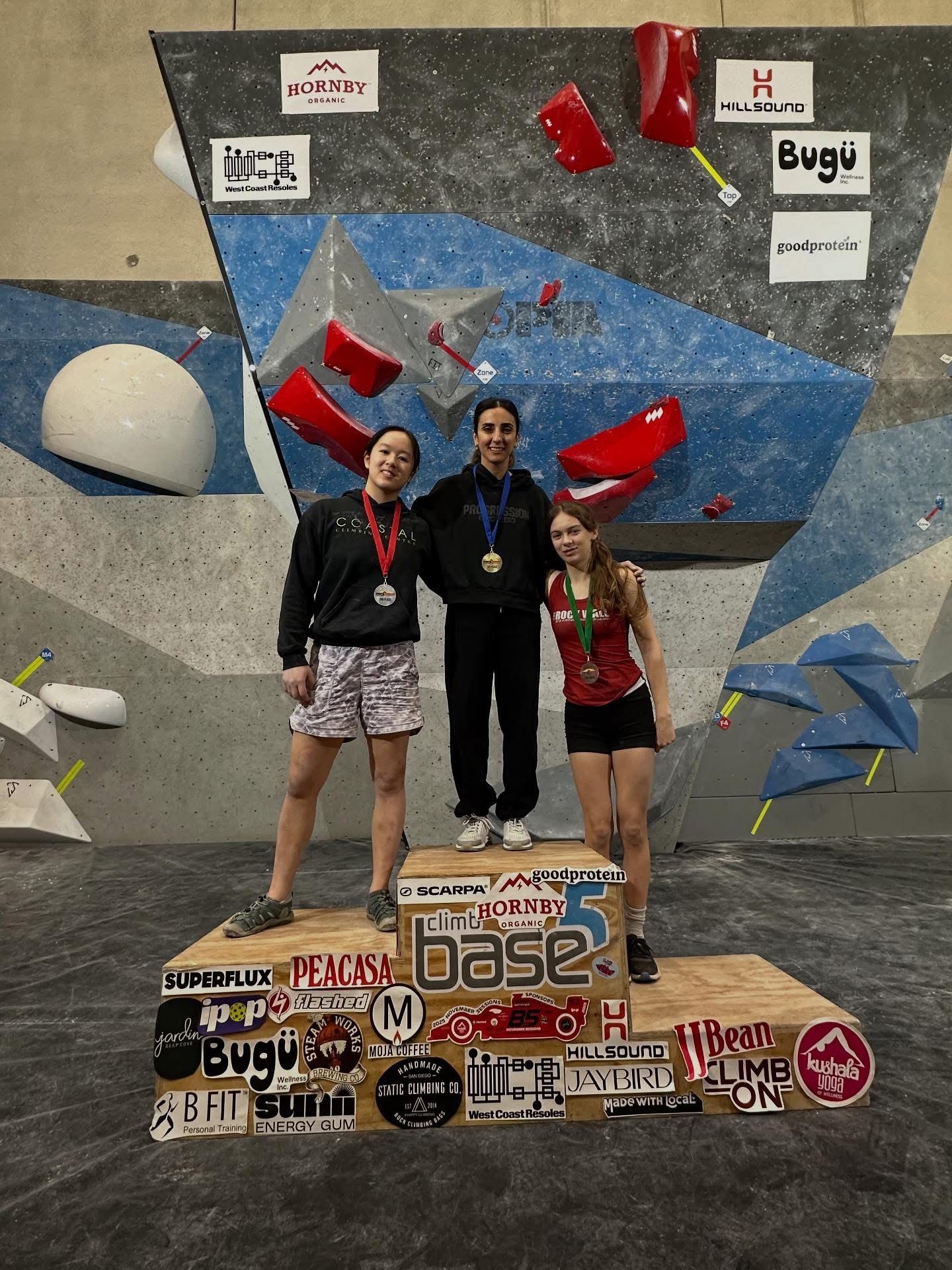 الناز رکابی قهرمان مسابقات بولدرینگ ونکوور کانادا شد