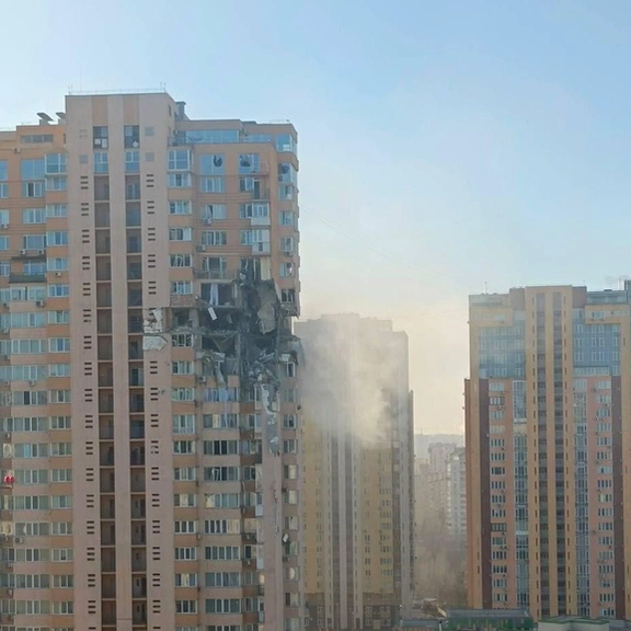 موشکهای روسی ساختمانهای مسکونی در کییف را هدف گرفت
