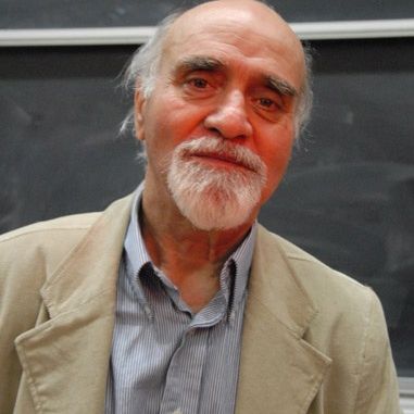 کانون نویسندگان: رضا براهنی نویسندهای مستقل و آزادیخواه بود که با سانسور رو به رو شد