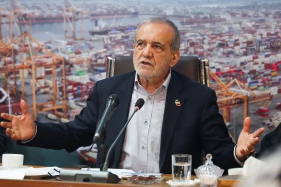 صحيفة تابعة للحرس الثوري الإيراني تهاجم بزشكيان بعد قوله "نحن جياع"