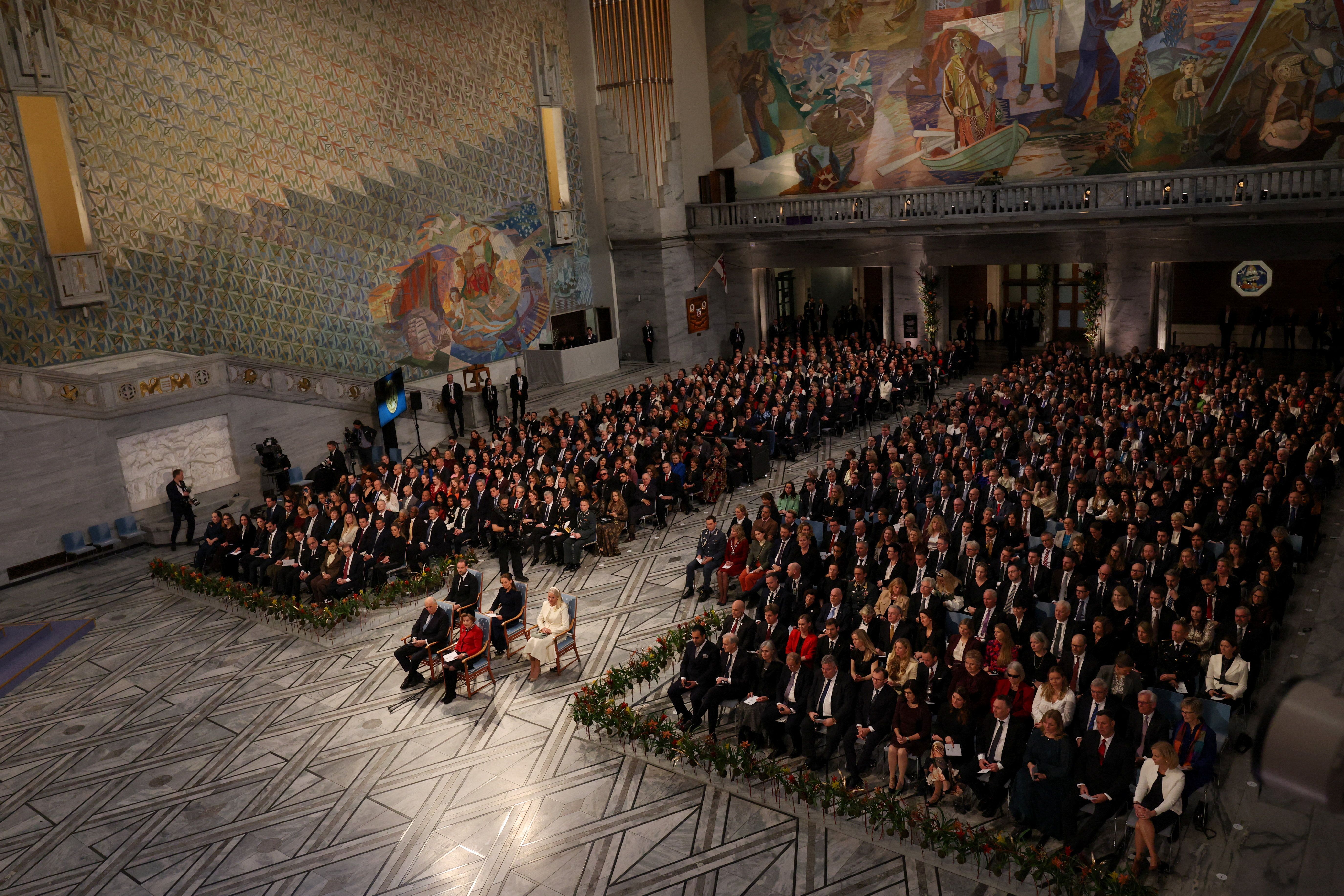 مراسم اهدای جایزه نوبل صلح، ۱۹ آذر، اسلو