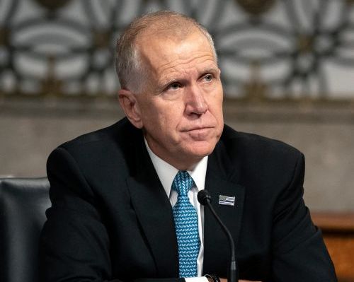 اختصاصی، سناتور تیلیس: بایدن به جای همراهی با معترضان ایران، به دنبال احیای برجام است