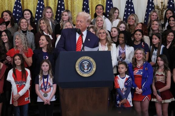 ترامپ با امضای فرمانی اجرایی حضور زنان ترنس در ورزش زنان را ممنوع کرد