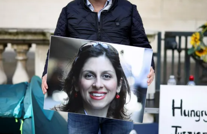 "فارس": إطلاق سراح نازنين زاغري مقابل الإفراج عن 530 مليون دولار من الأموال الإيرانية