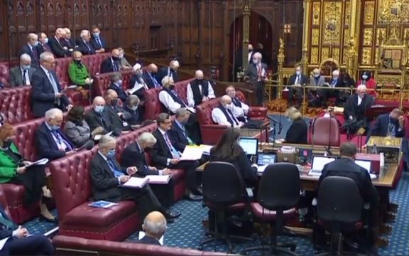 بریتانیا در حال بررسی قرار دادن سپاه پاسداران و حوثیها در فهرست گروههای تروریستی است