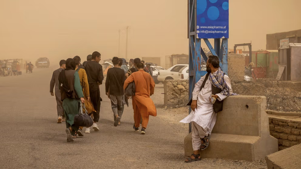 هزار و ۳۰۰ کنشگر ایرانی و افغانستانی خواستار پایان رفتار غیرانسانی با افغانستانی‌ها شدند