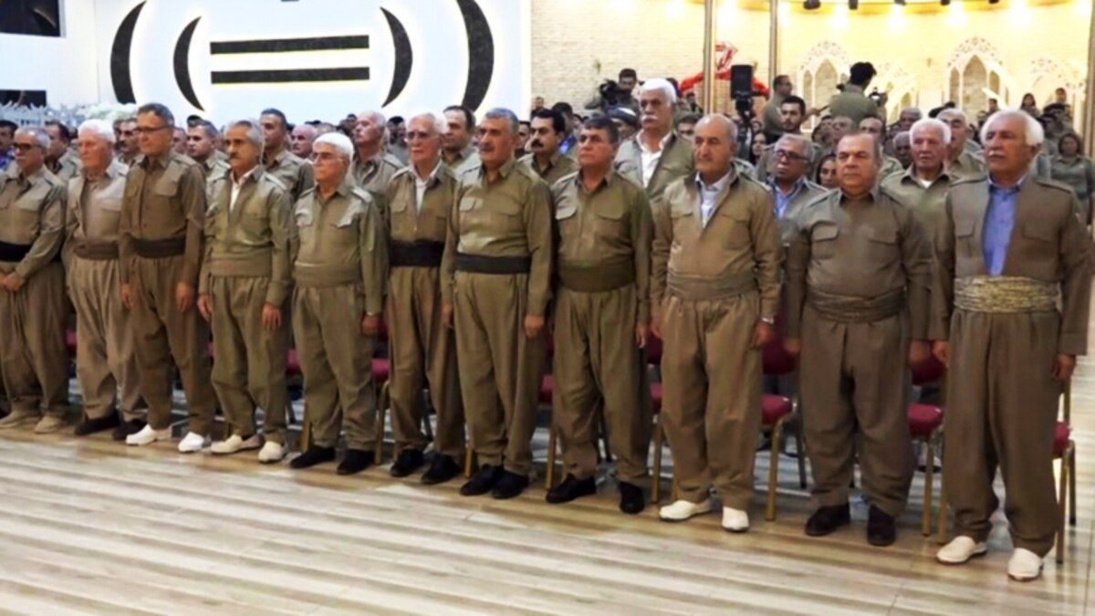 Tehran, Baghdad Agree To Disarm And Move Iranian Dissidents In Iraq