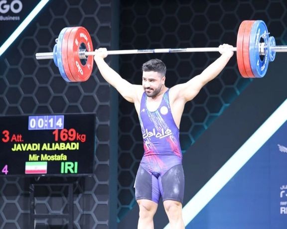 یک سهمیه المپیک؛ مصطفی جوادی قهرمان وزنهبرداری جهان شد