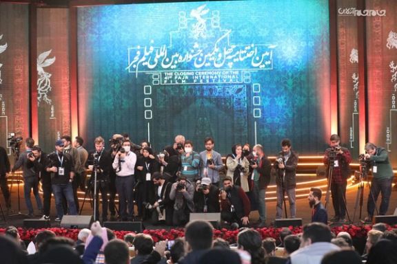 Reporters on the stage during the closing ceremony of Fajr Film Festival in 2023