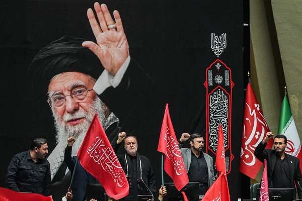 Oil rally hardens Tehran's stance on US talks